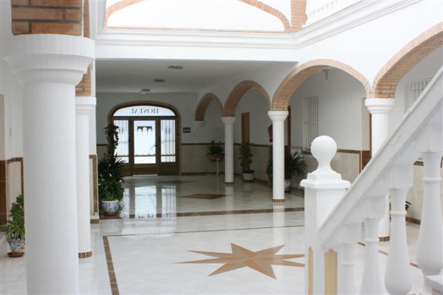 Hotel Hostal Los Arcos Chipiona Exterior foto